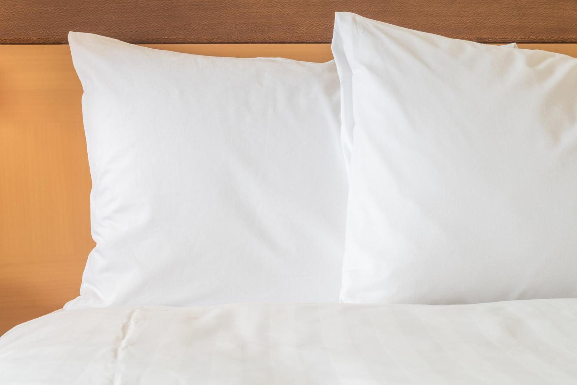 Holiday Inn Express Hotel & Suites Marshall By Ihg Esterno foto